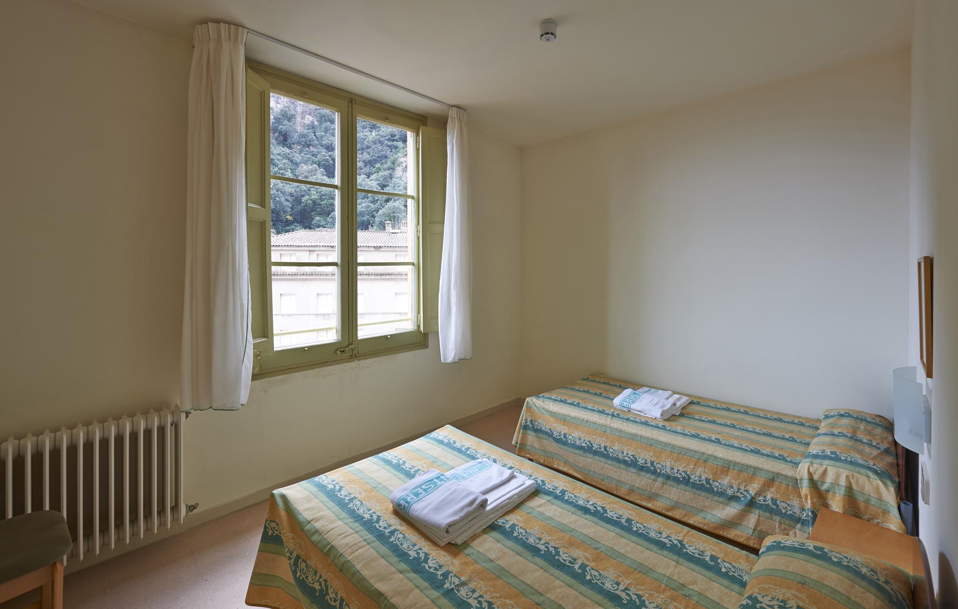 Apartamentos Montserrat Abat Marcet Esterno foto